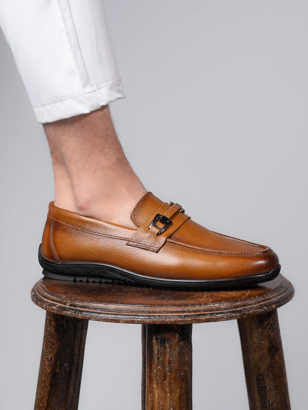 Alberto Torresi Genuine Leather Filter Your Pain Rubber Sole Loafers 6 Alberto Torresi Genuine Leather Filter Your Pain Rubber Sole Loafers - Image 4